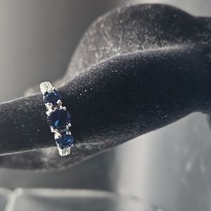 H-3 Silvertone band with 3 blue stones